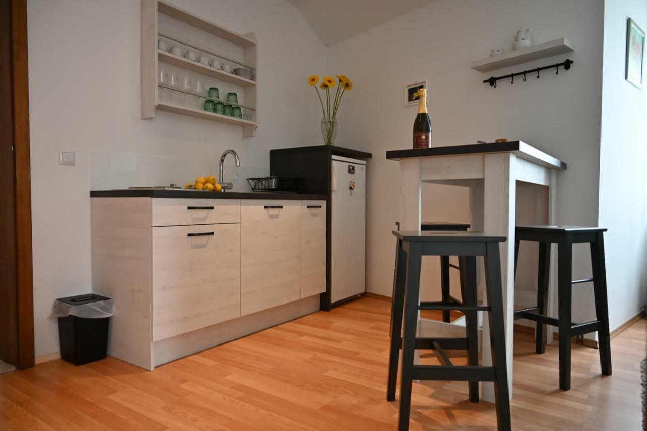 Apartmani Lucija Ludbreg Exteriör bild